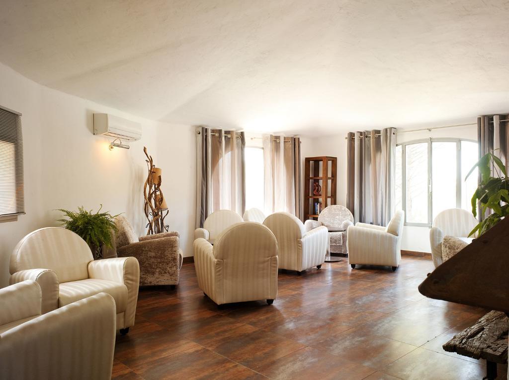 Hotel Ambassador Palombaggia Porto-Vecchio  Buitenkant foto